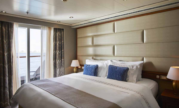 Owner's Suite - 