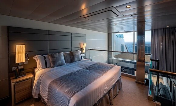 MSC Yacht Club Suite Duplex (Baño de hydromasajes) - 