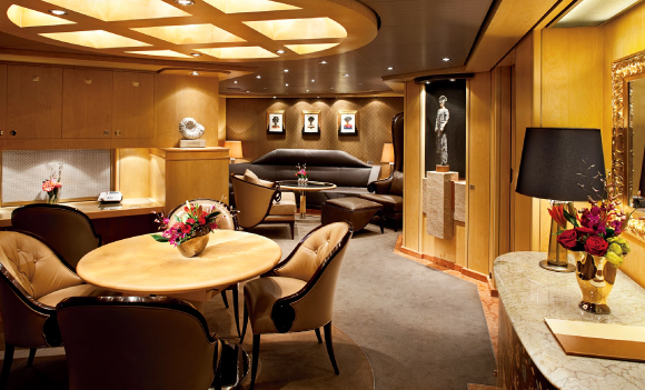 Penthouse Pinnacle Suite - 