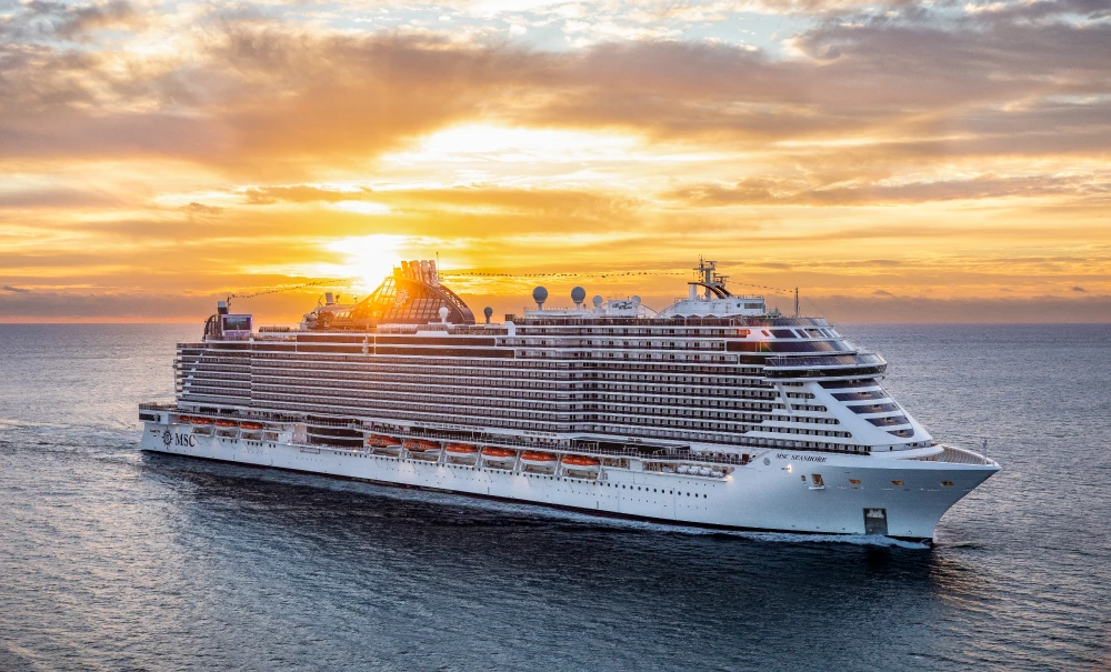 Barco MSC Seashore