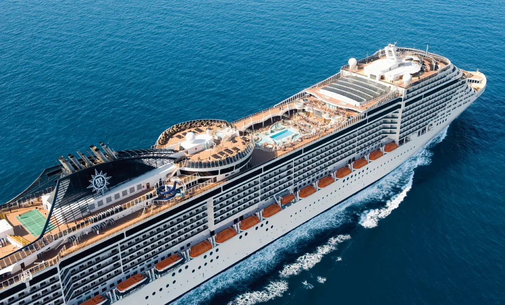 Barco MSC Fantasia