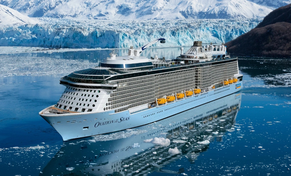 Barco Ovation of the Seas